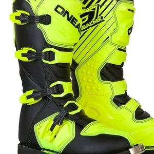 Meet your Posher, Beau